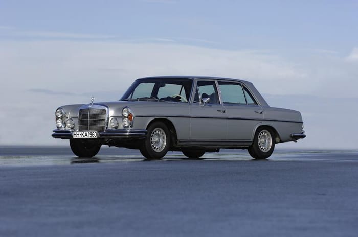 History of the Mercedes-Benz S-class